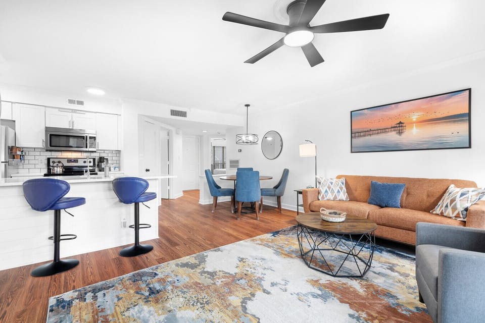 Living room, Dining and Kitchen