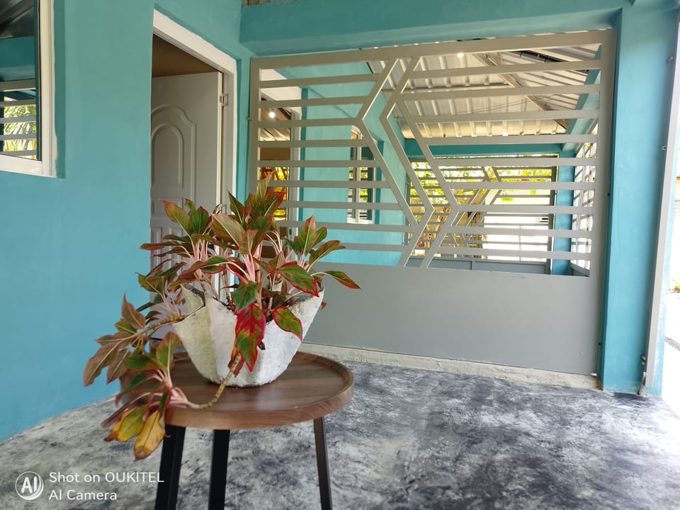 Country house in Bonao with a spacious patio, peace, and nature Cottage in La Vega Province