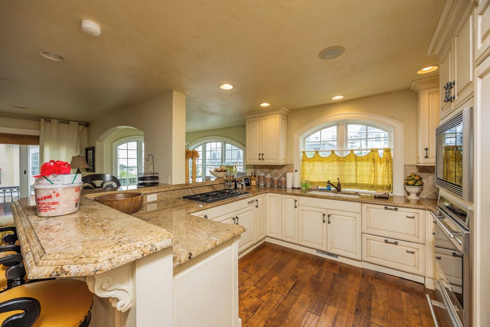 Kitchen with bar seating