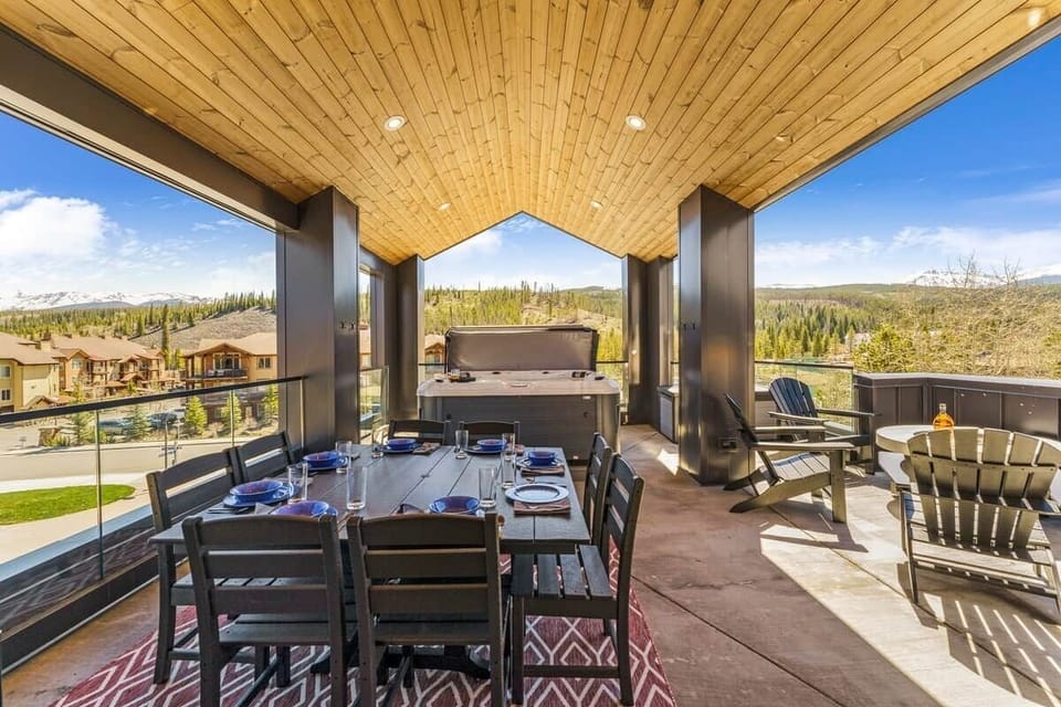 Outdoor seating for 8, 7-person Passion Jacuzzi, Natural Gas Fire Pit w/ Adirondack Chairs