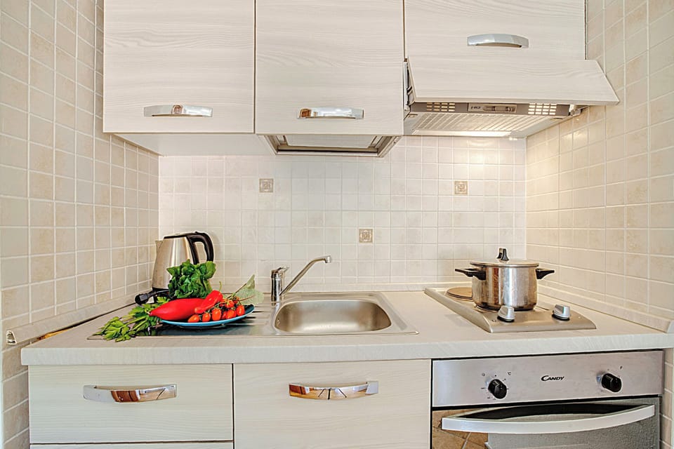 Kitchenette