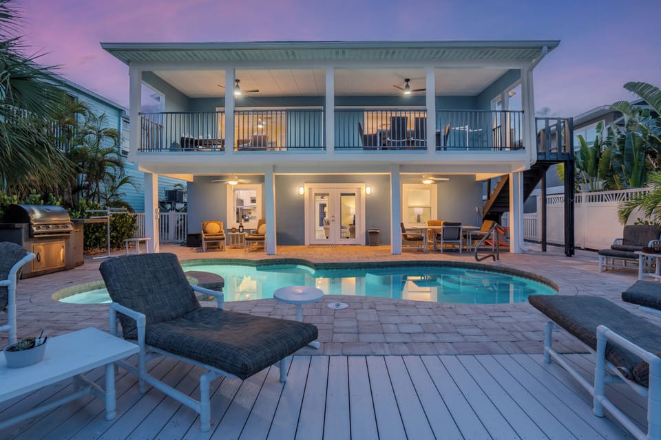 Stunning outside area for the whole family to enjoy.
