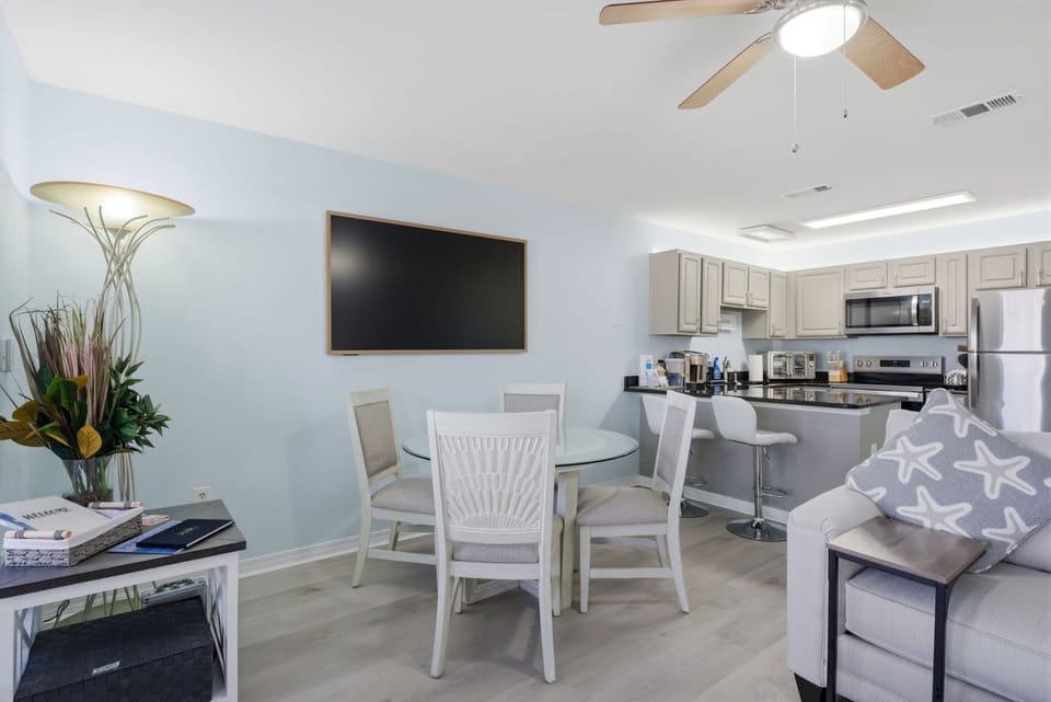 Living and Dining Area