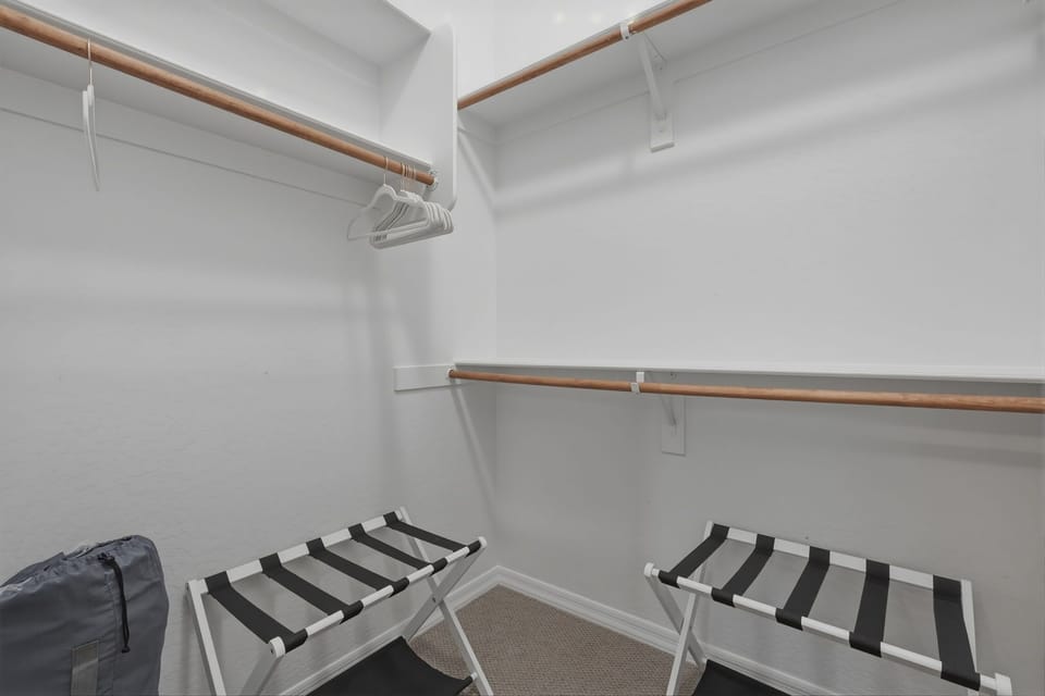 Functional drying area to make longer stays effortless.
