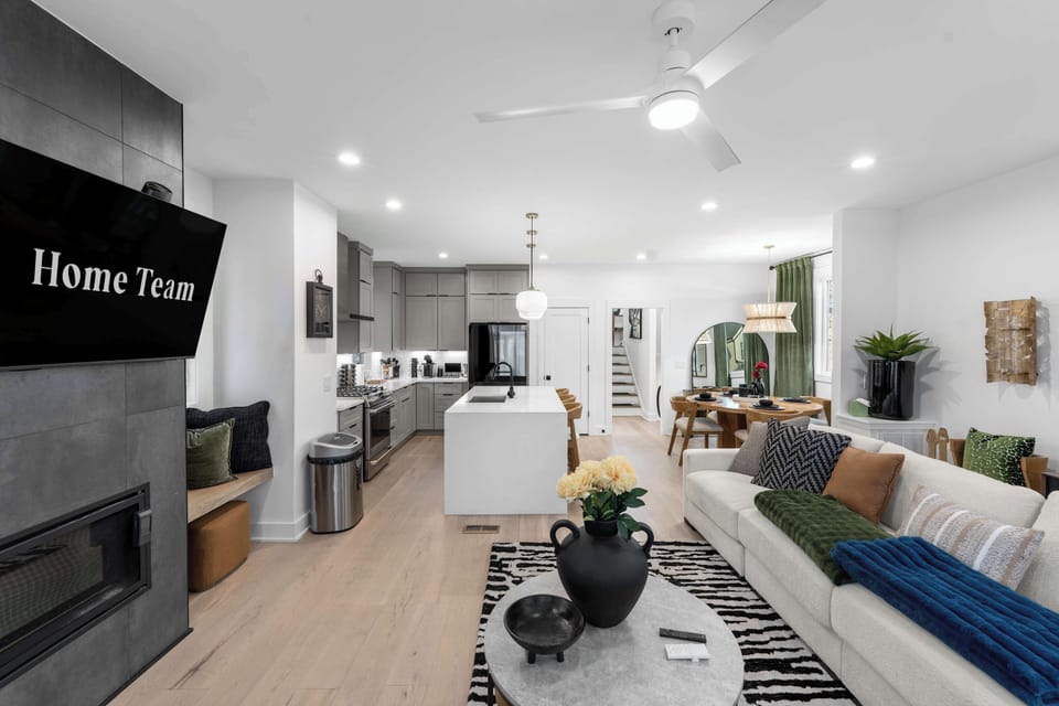 Space to breathe, room to laugh, and zero walls between fun and comfort! Our open floor plan makes every moment feel connected, bright, and full of good vibes.