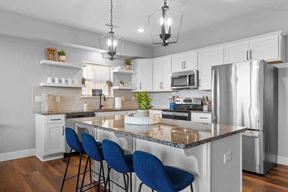A modern kitchen, ready for you!