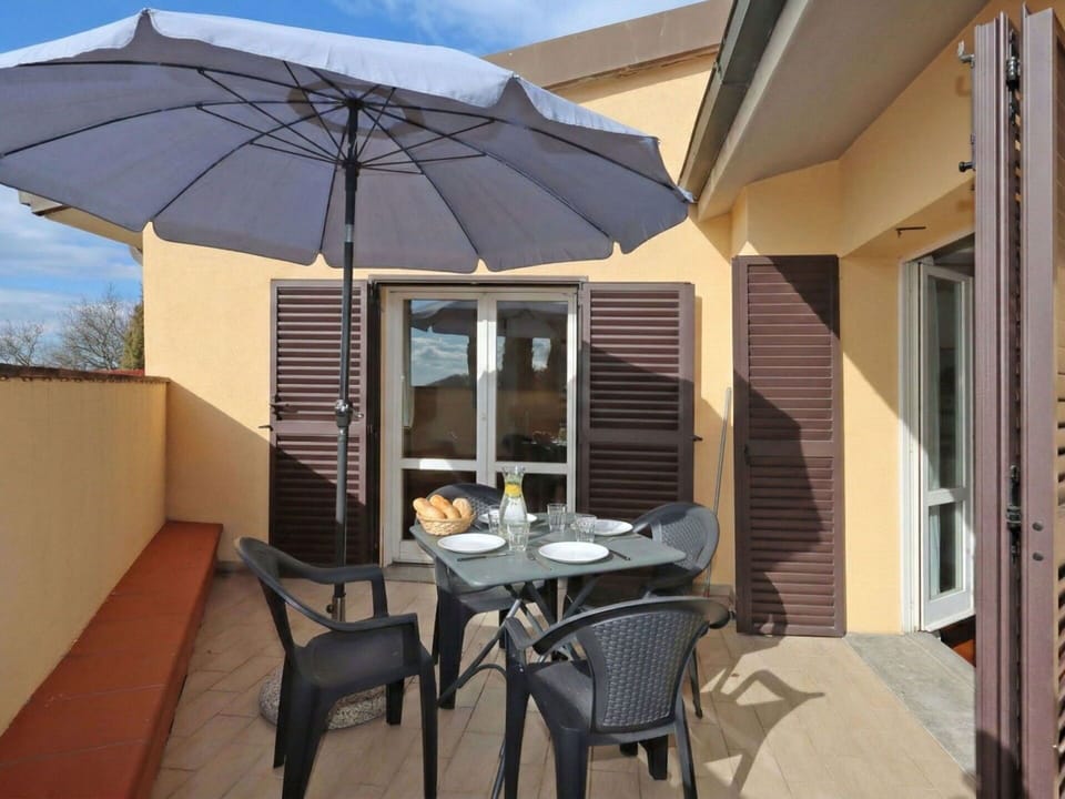 Shade, Resort, Estate, Hacienda, Swimming Pool, Eco Hotel, Landscaping, Hotel, Villa