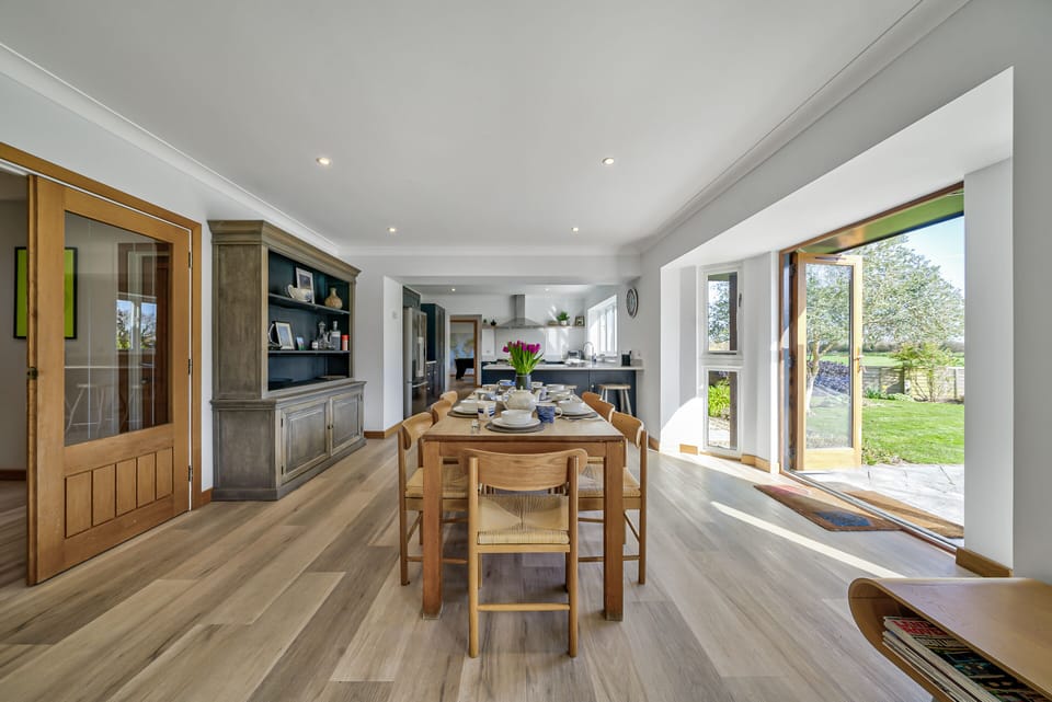 Kitchen/Dining