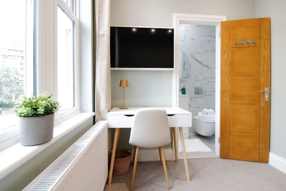 Room 1