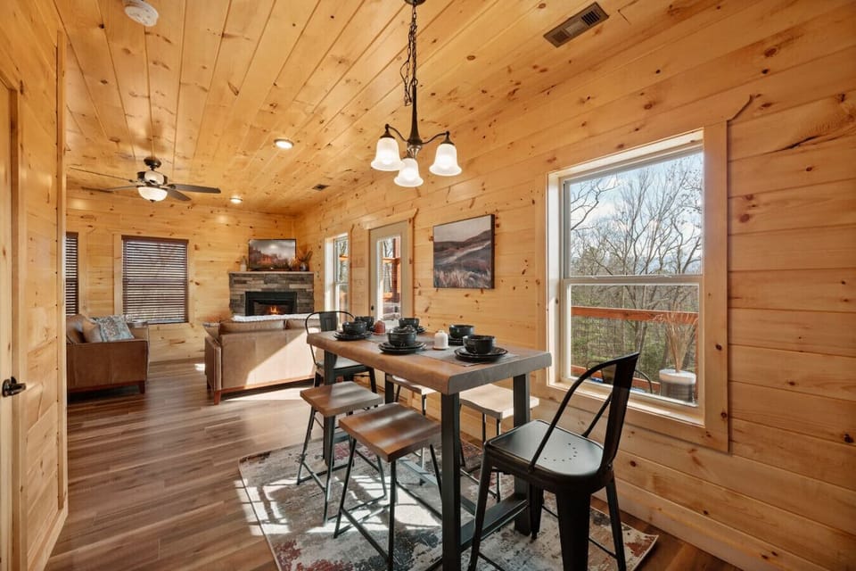 From Morning Coffee to Midnight Snacks – A welcoming spot to enjoy every meal, big or small.