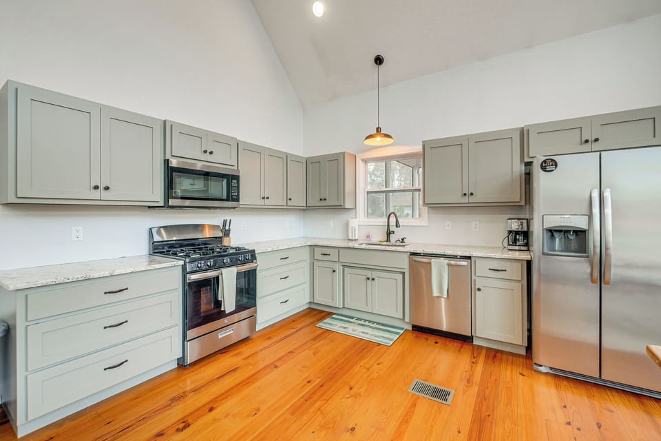 Kitchen | 1st Floor