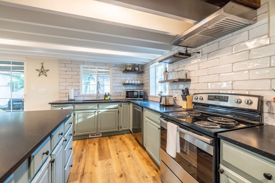 Modern Kitchen for Every Meal