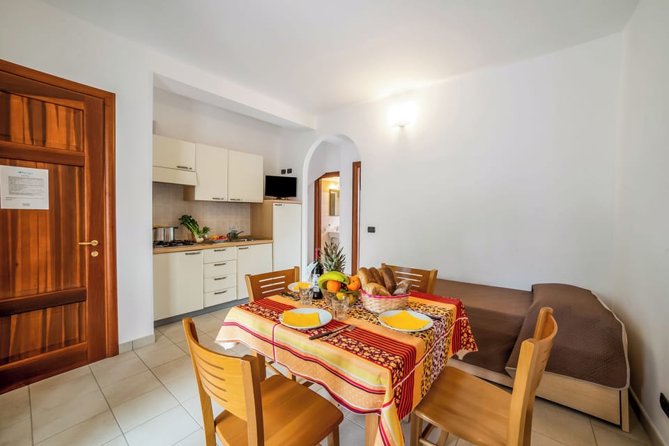 Kitchen and dining area