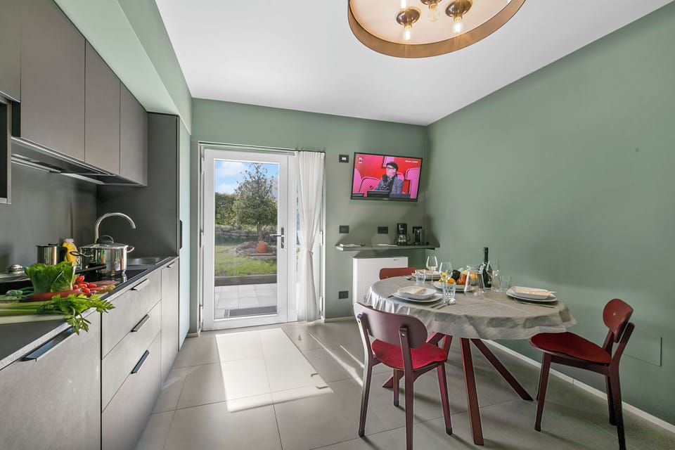 Kitchen and dining area
