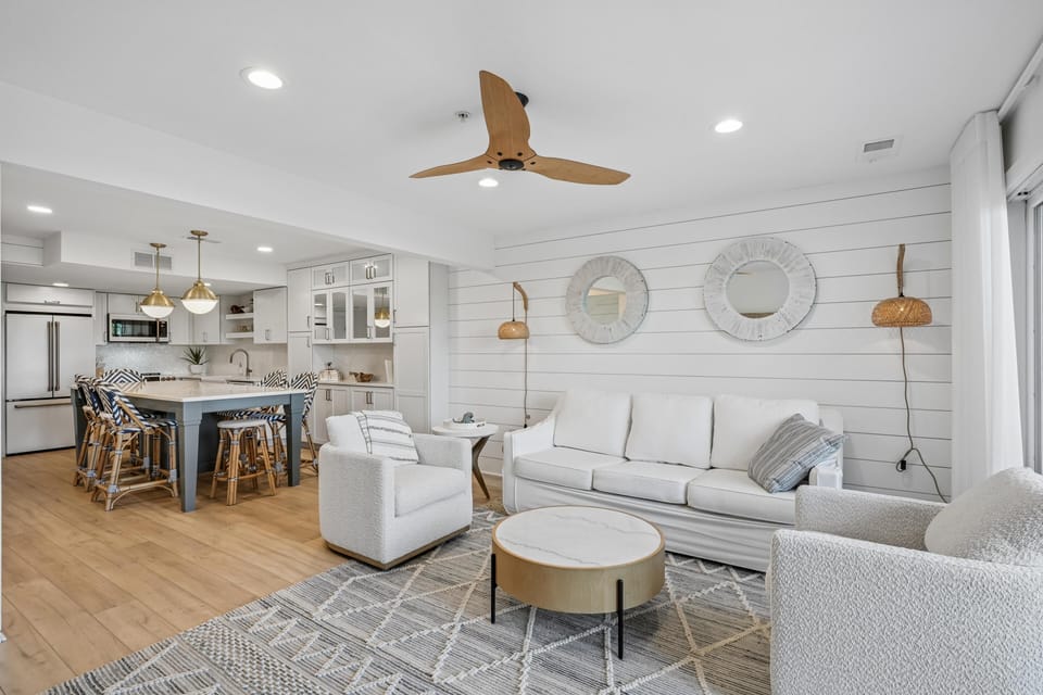 Group,Living Room,