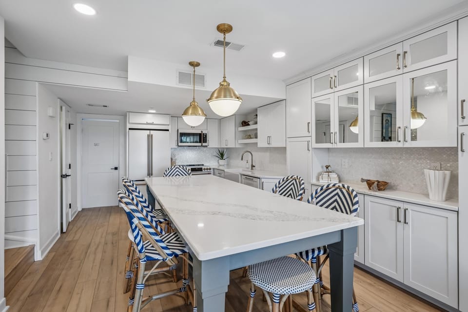 Group,Dining Room,