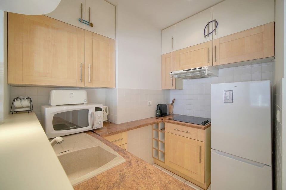 2025-01 - frgk - appt 2 residence MARLY - CANNES 04_2