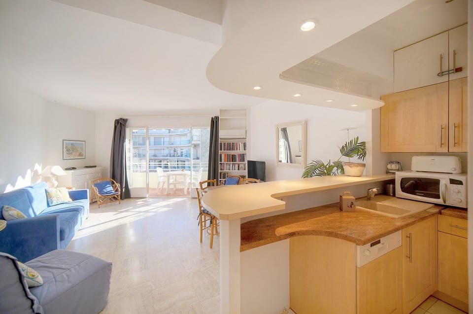 2025-01 - frgk - appt 2 residence MARLY - CANNES 10_2