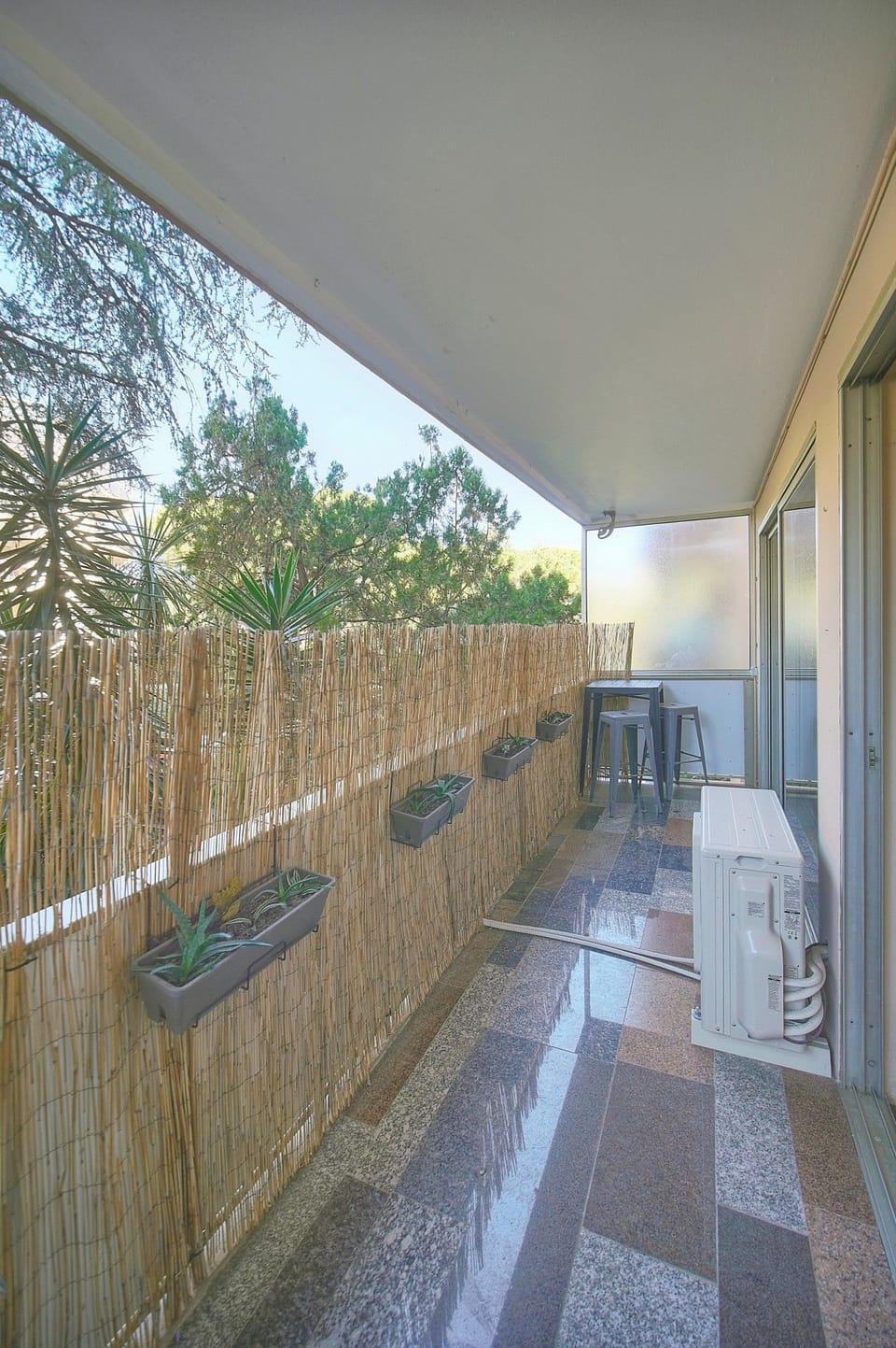 2024-11 - HUGUES - appt chemin des ames du puragtoires ANTIBES 11_2