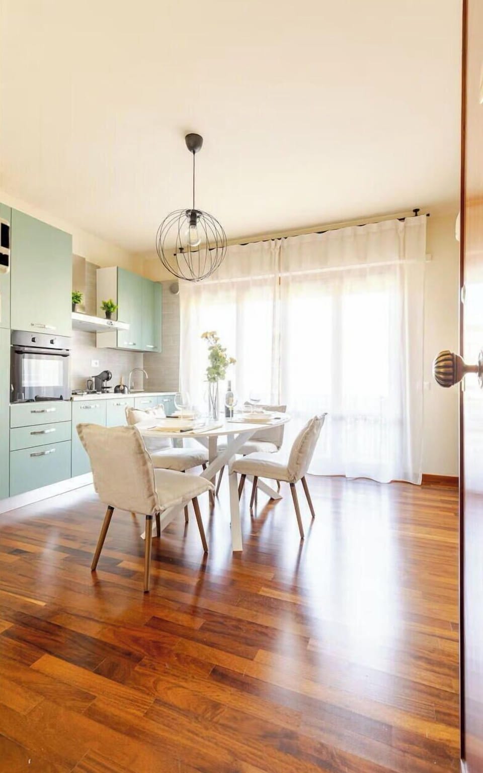 Dining Room, Kitchen