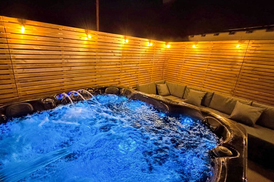 Hot Tub 1