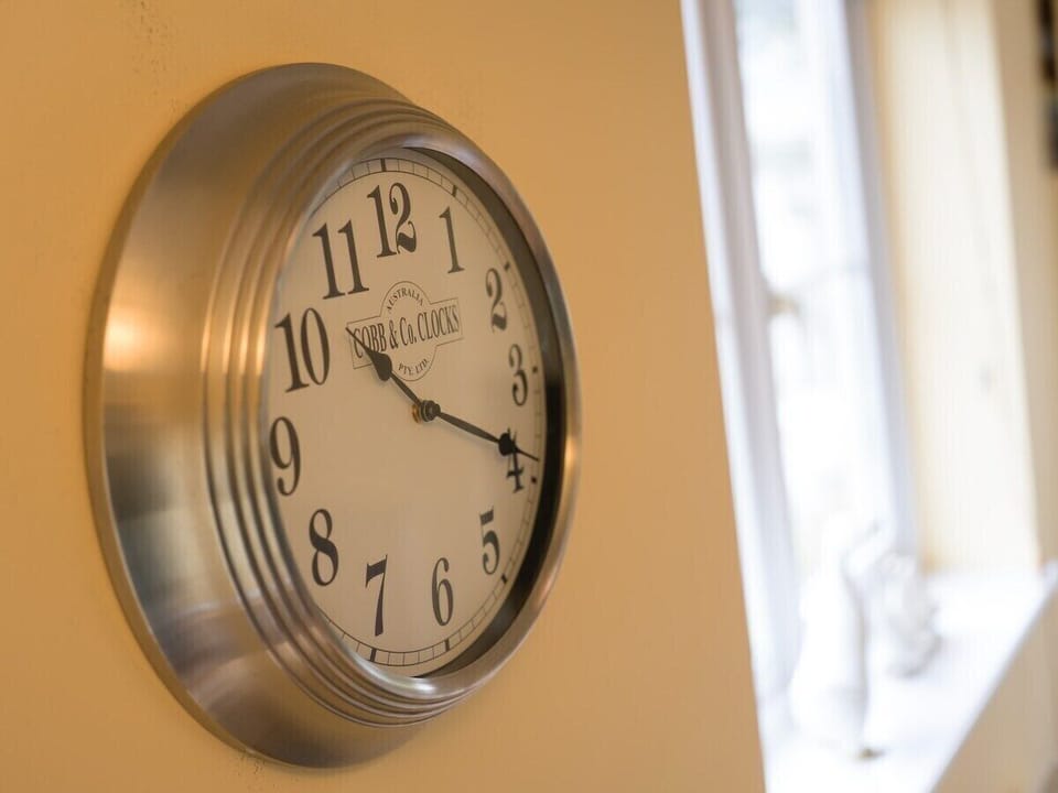 Clock.
