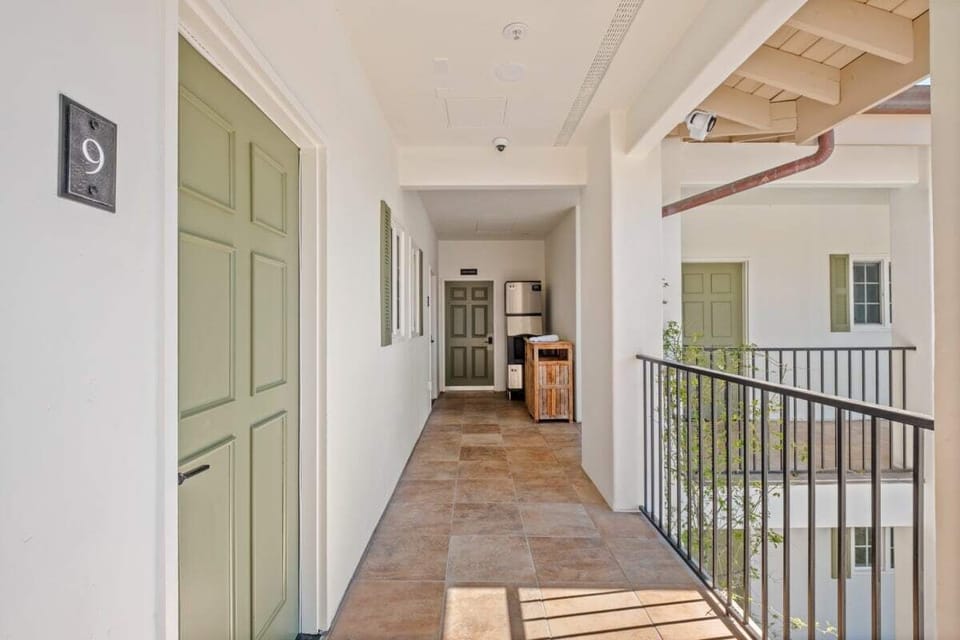 2nd floor walkway 