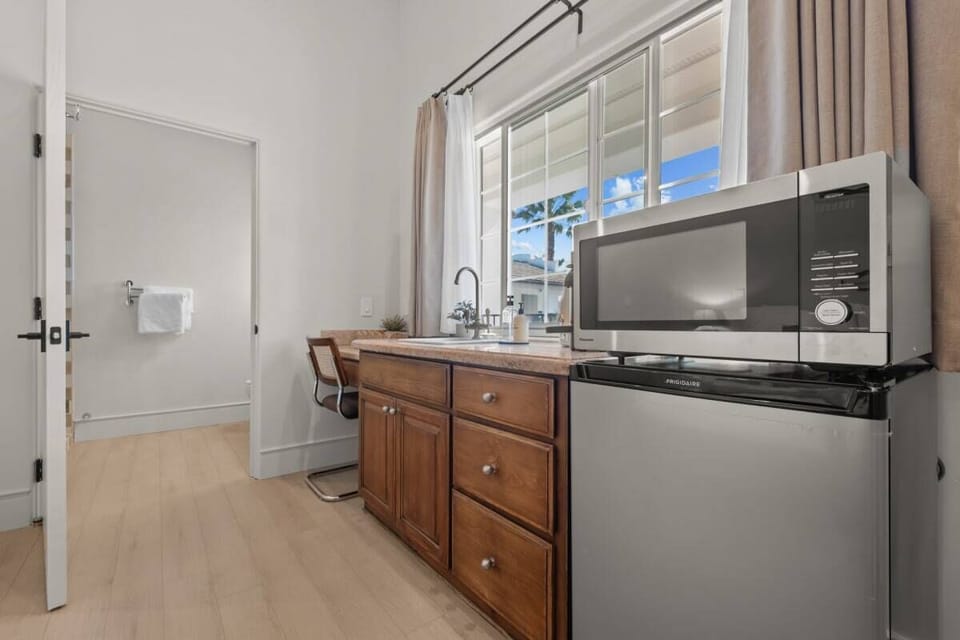 Kitchenette with Nespresso Coffee Machine and Mini Fridge - No Stove