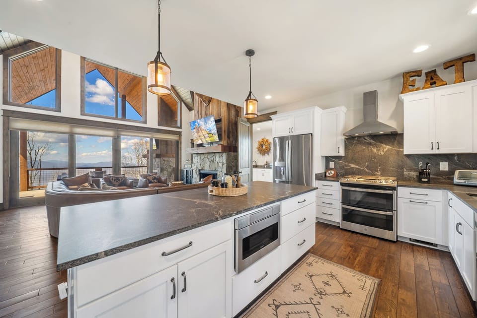 Spacious Kitchen