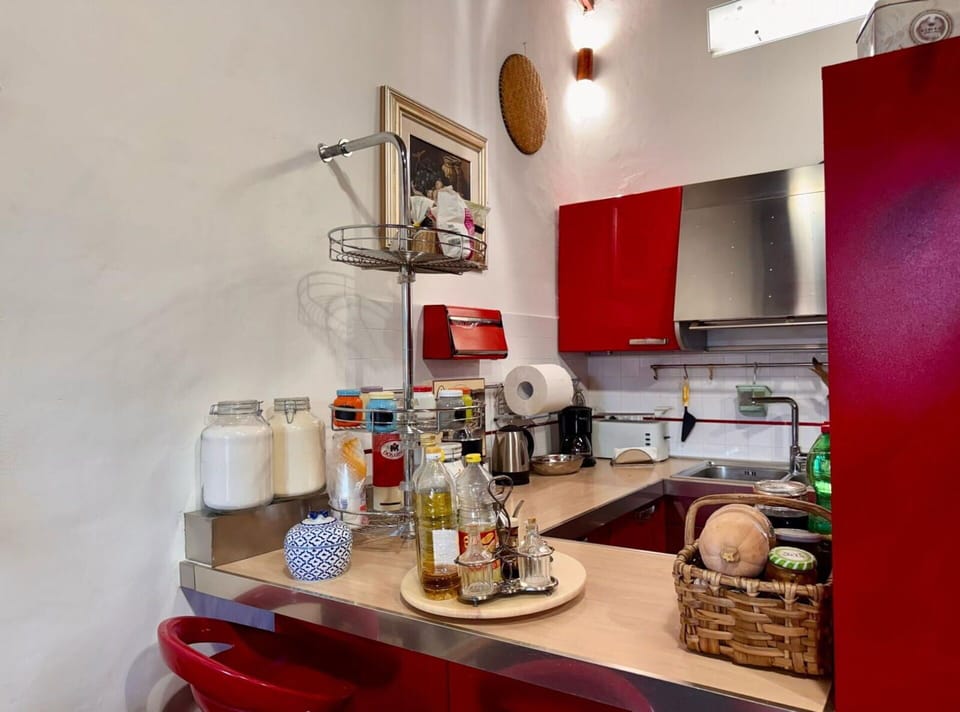 Autumn, Kitchen, Spring, Summer