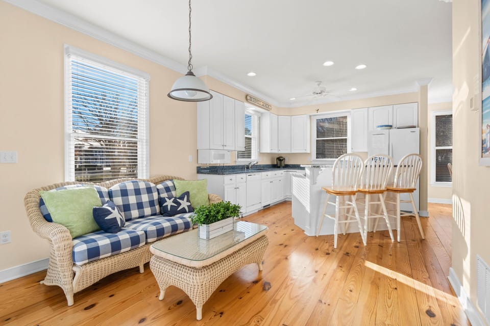 Group,9,Customer Provided