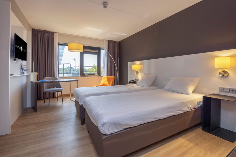 Unit with 4 Twin size bed