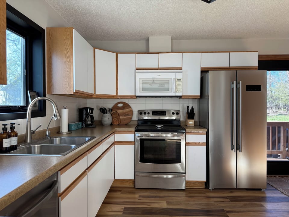 Kitchen, Fully Equipped