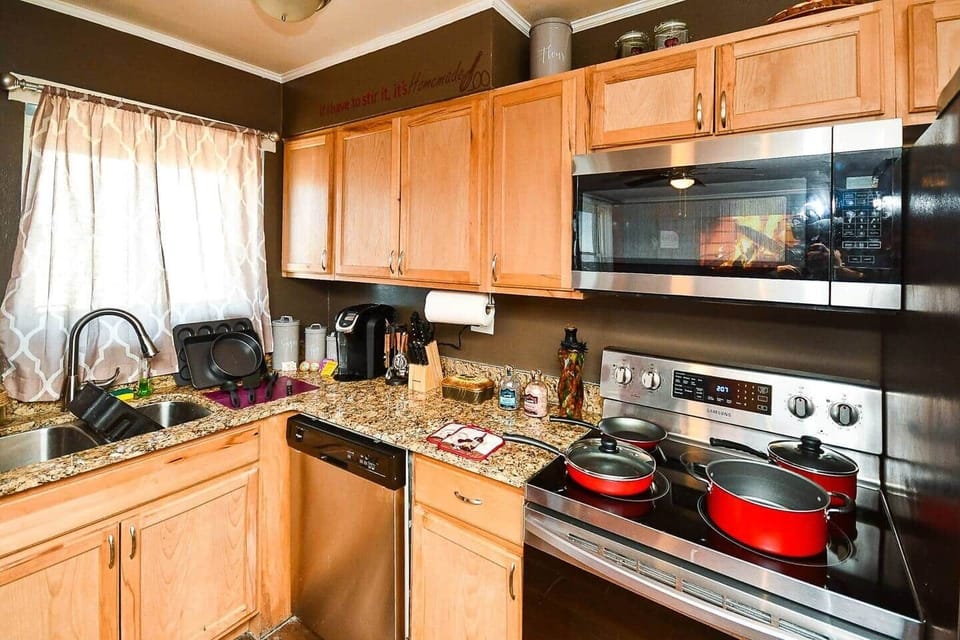 Kitchen area