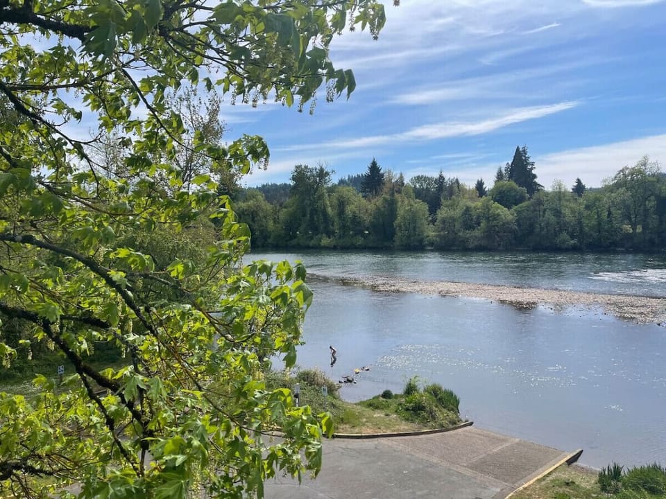 Nearby Willamette River.