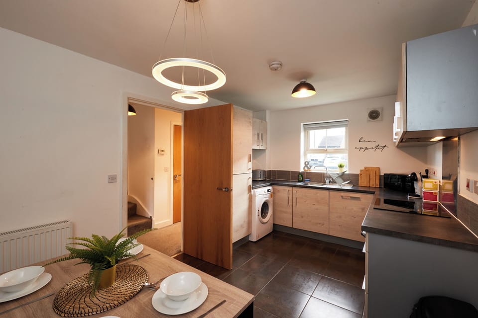 Full Kitchen