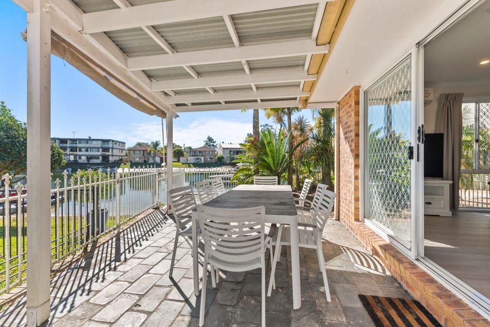 Balcony with Outdoor Seating