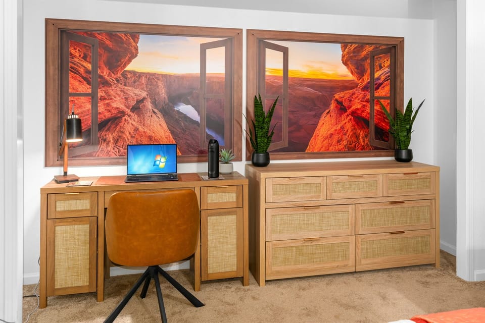 Stay connected without leaving the beauty behind. Work, relax, and soak in the scenery all from one stunning space.