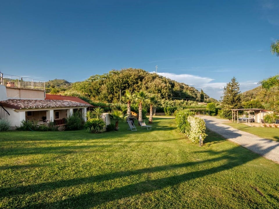 Landscape, Land Lot, Rural Area, Hill Station, Lawn, Meadow, Valley, Eco Hotel, Hacienda, Cumulus
