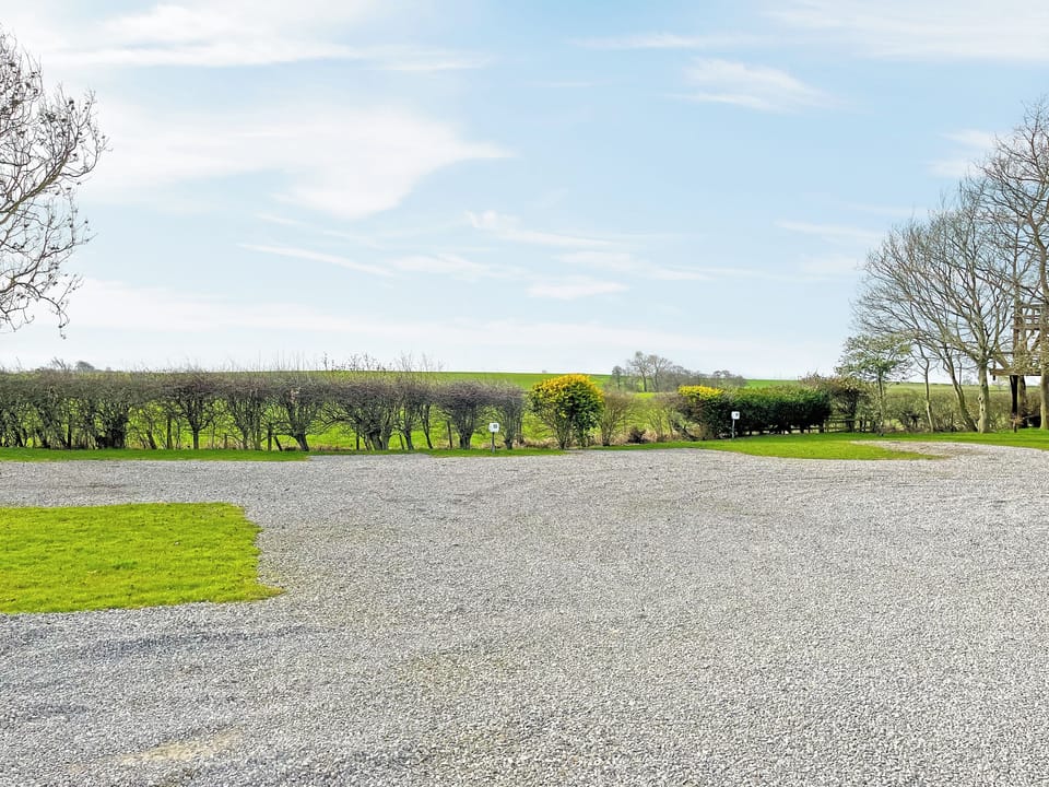 View | Elder Cottage - Hillcrest Country Park, Caldwell, Richmond