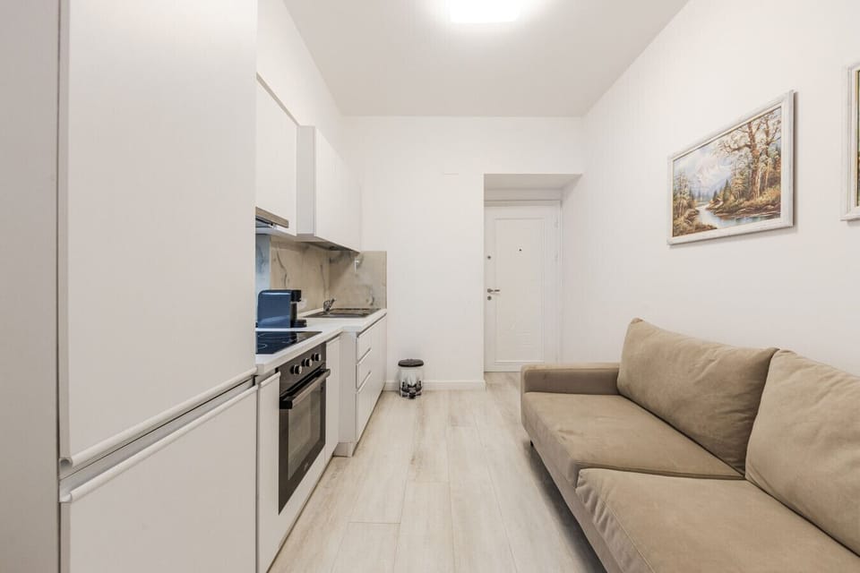 Fully-equipped kitchen