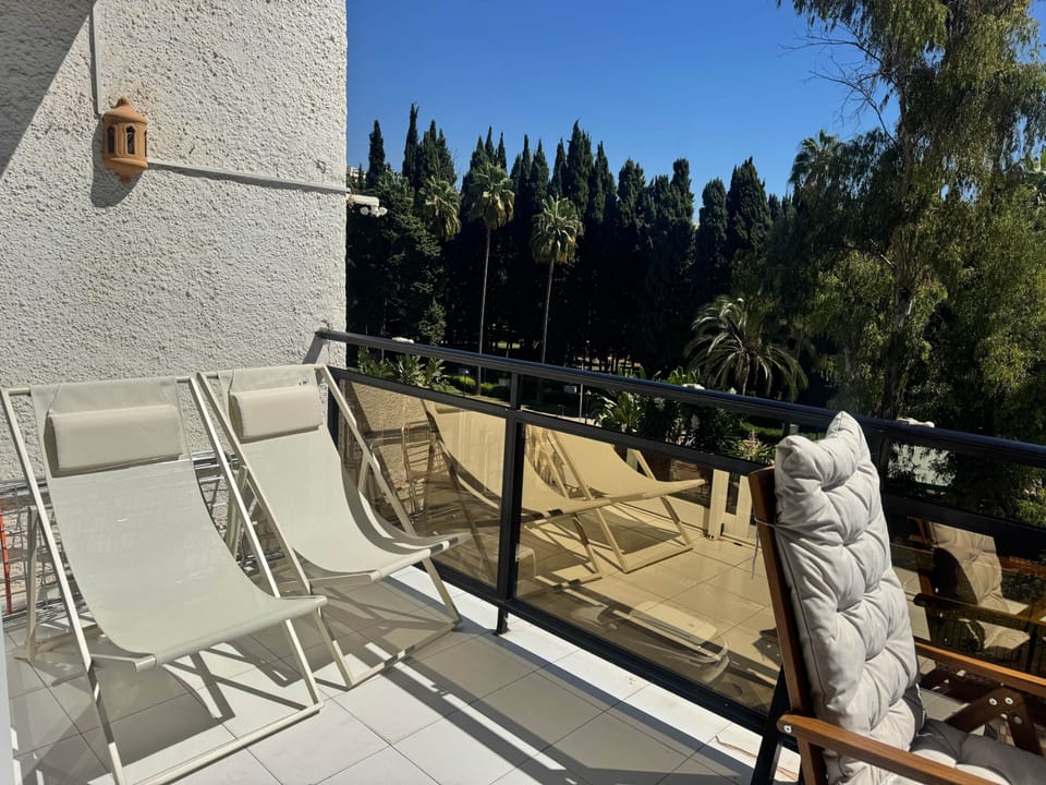 Skol Apartments Marbella 210A