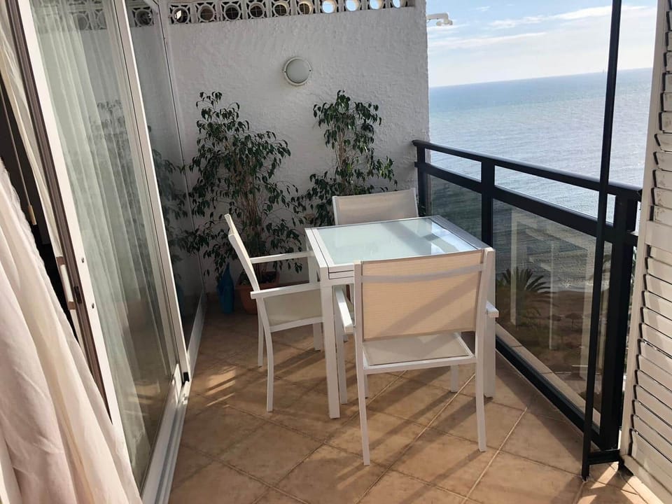 Skol Apartments Marbella 703A