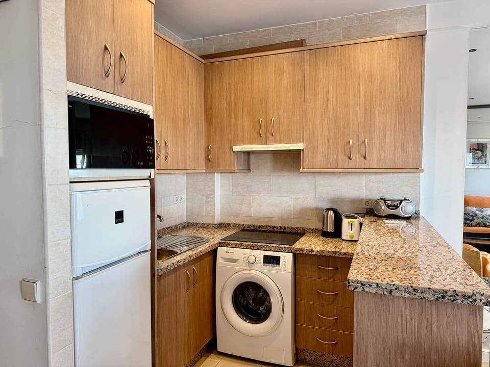 Skol Apartments Marbella 827A
