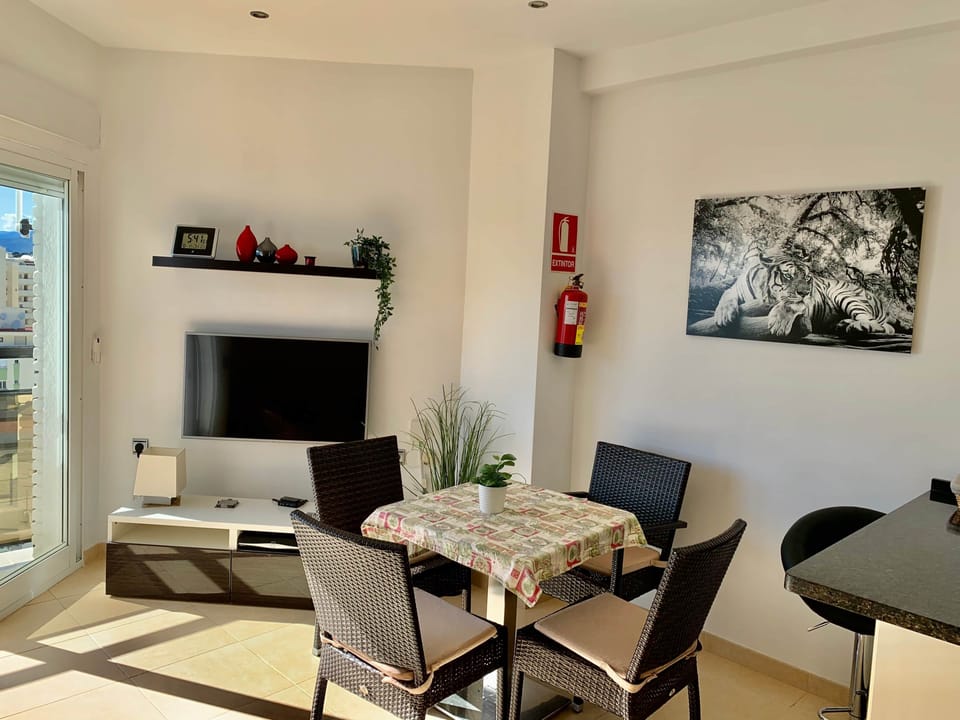 Skol Apartments Marbella 811A