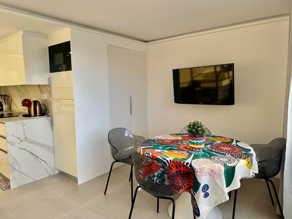 Skol Apartments Marbella 702A