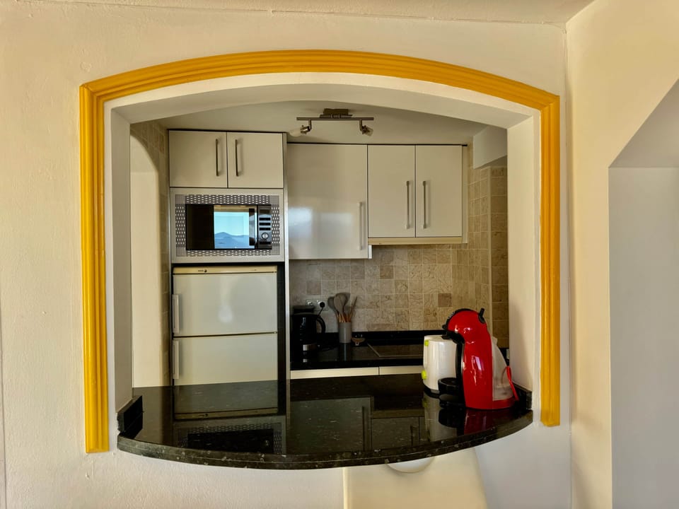 Skol Apartments Marbella 704A