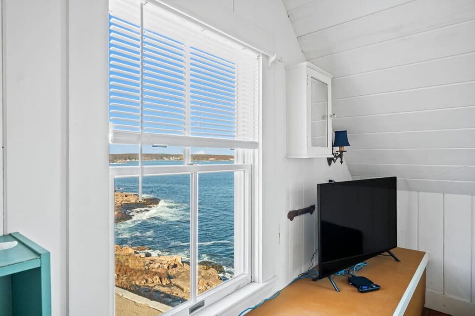 3rd Floor Ocean Views