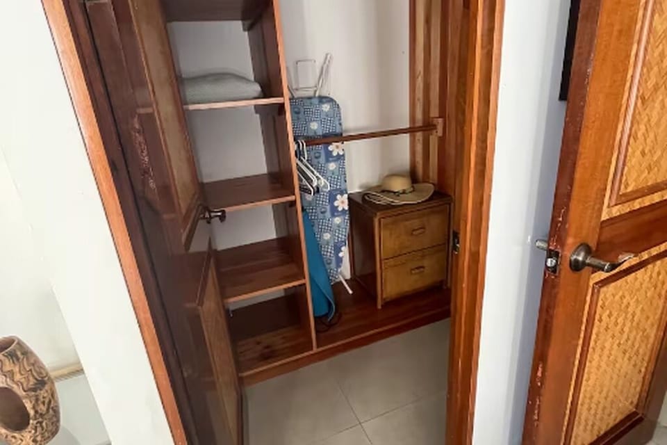 Walk in closet