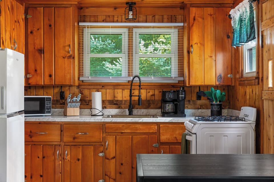 Fully stocked kitchen